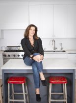 Hilary Farr