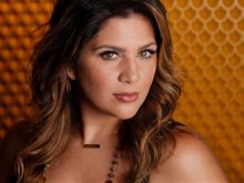 Hillary Scott