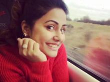 Hina Khan photo