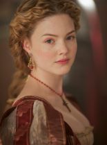 Holliday Grainger