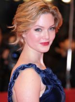 Holliday Grainger