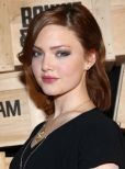 Holliday Grainger