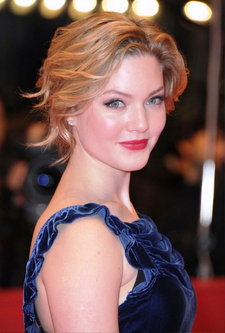 Holliday Grainger