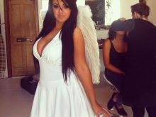 Holly Body