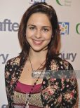 Holly Deveaux