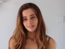 Holly Earl