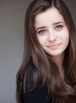 Holly Earl