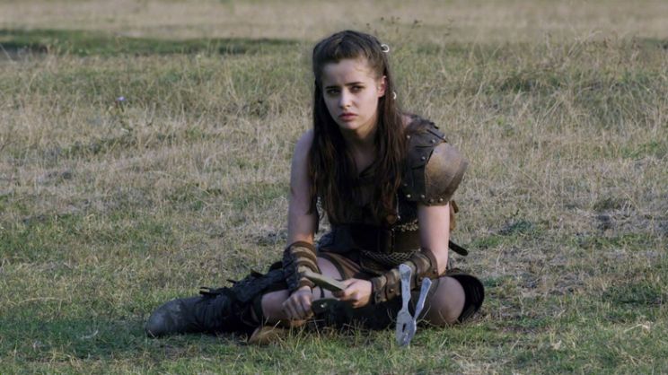 Holly Earl
