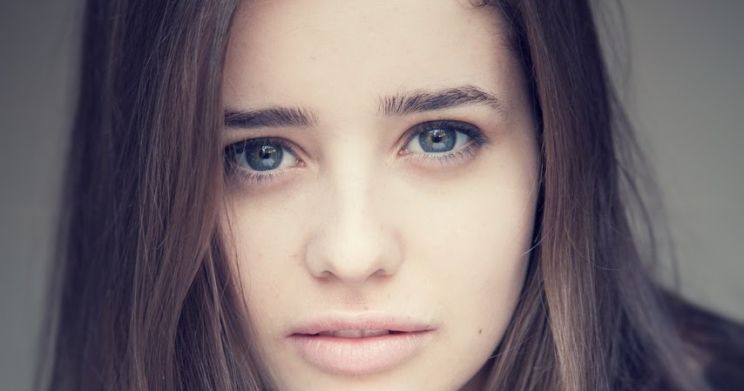 Holly Earl