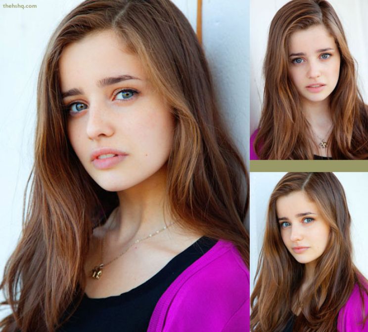 Holly Earl