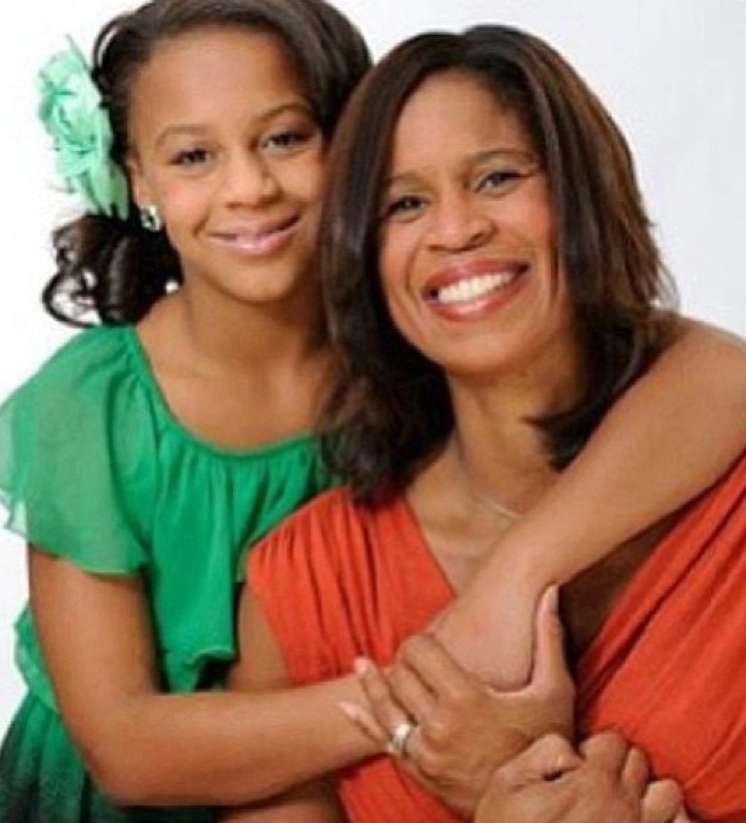 Pictures of Holly Frazier