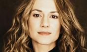 Holly Hunter