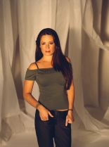 Holly Marie Combs