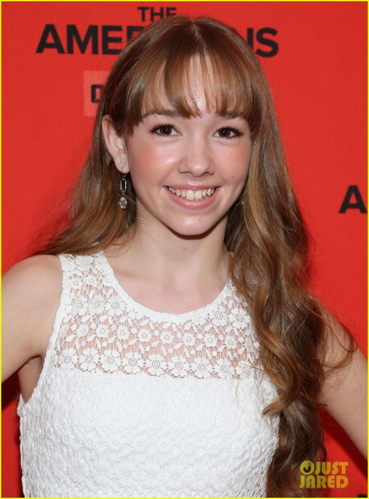 Holly Taylor