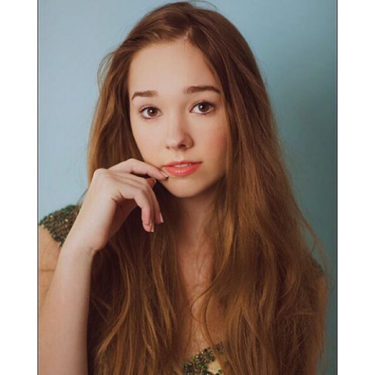 Holly Taylor