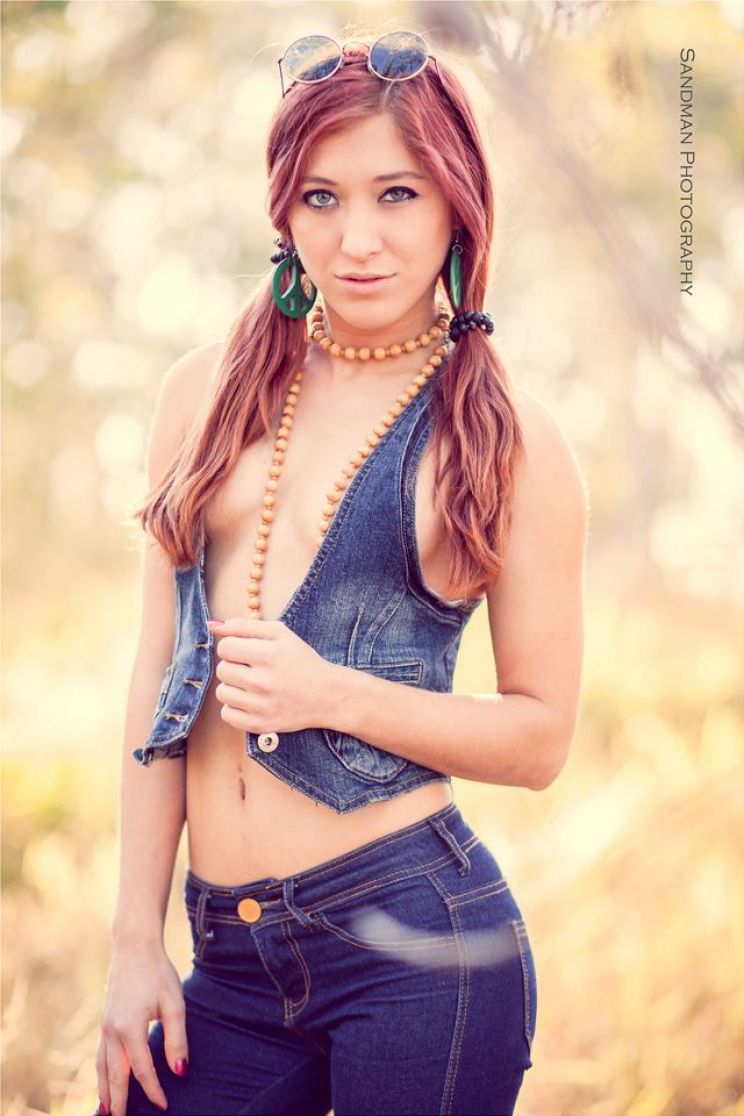 Holly Taylor