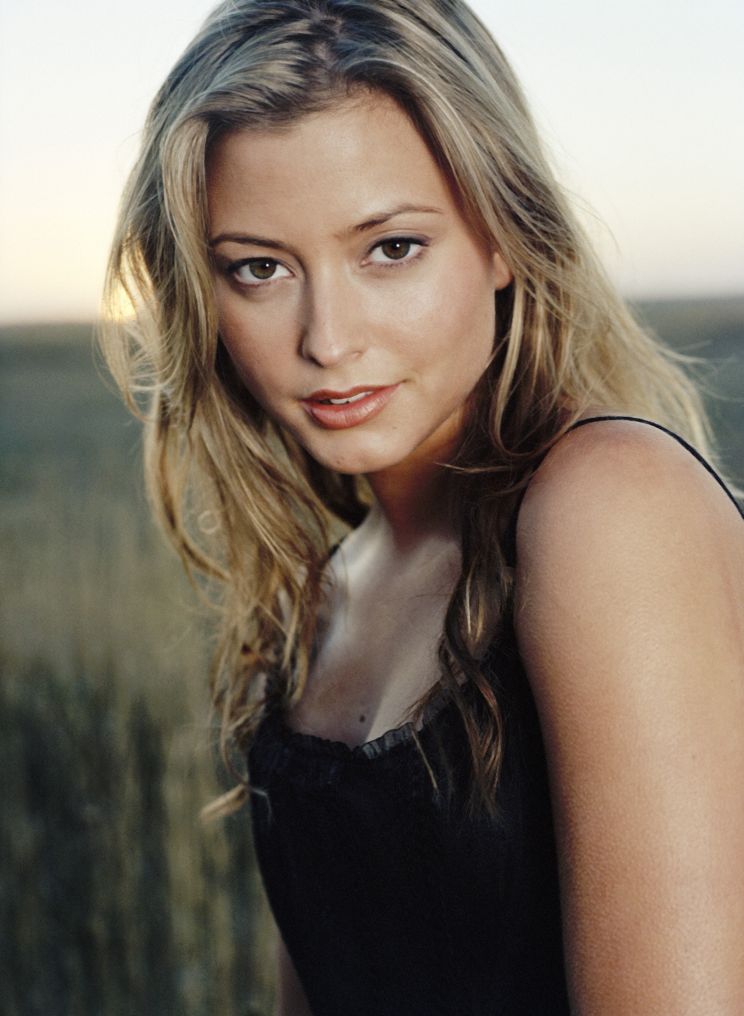 Holly Valance