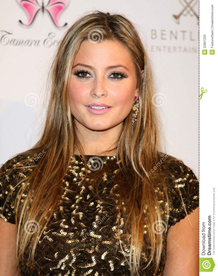 Holly Valance