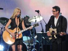 Holly Williams