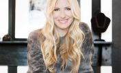 Holly Williams
