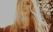 Holly Williams