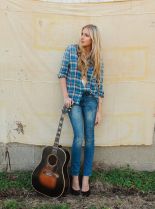 Holly Williams