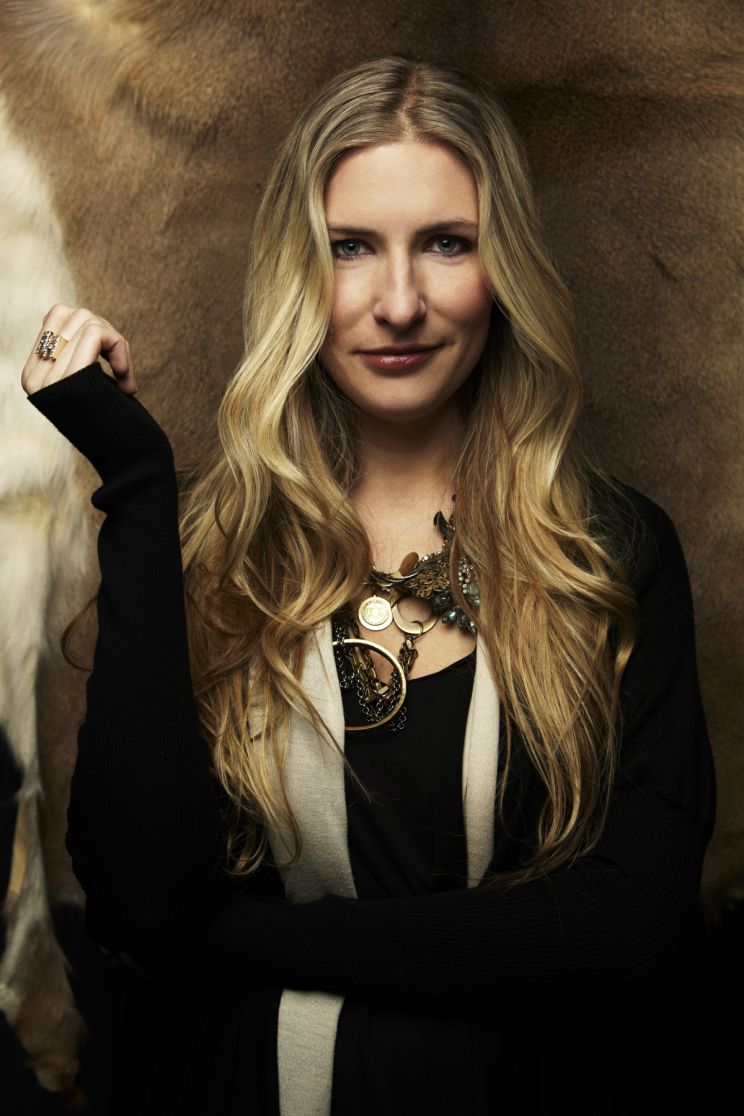 Holly Williams