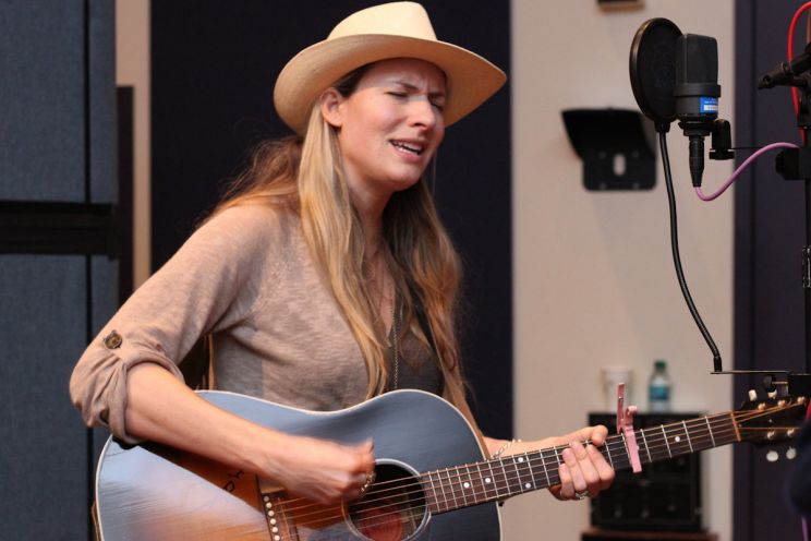 Holly Williams