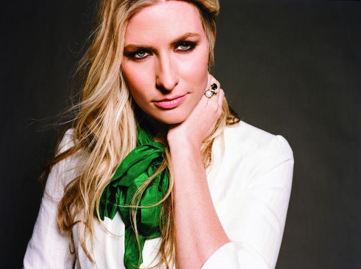 Holly Williams