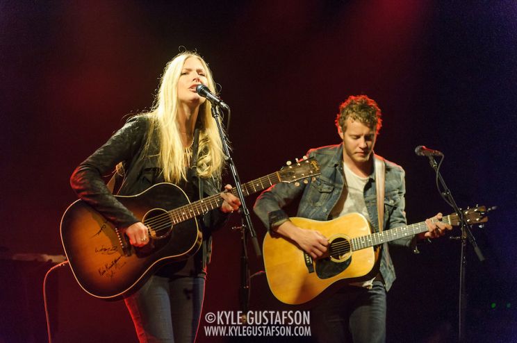 Holly Williams