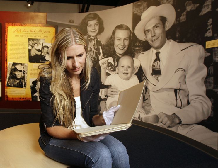 Holly Williams