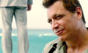 Holt McCallany