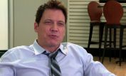 Holt McCallany