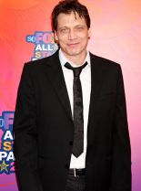 Holt McCallany