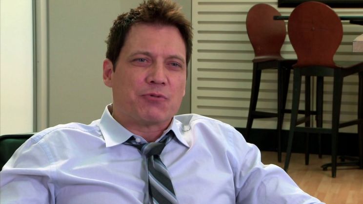 Holt McCallany