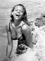 Honor Blackman