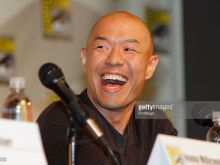 Hoon Lee
