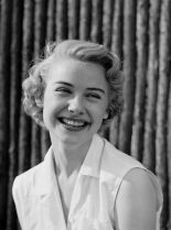 Hope Lange