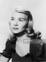 Hope Lange