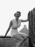 Hope Lange