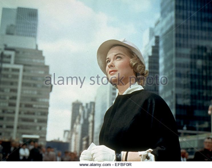 Hope Lange