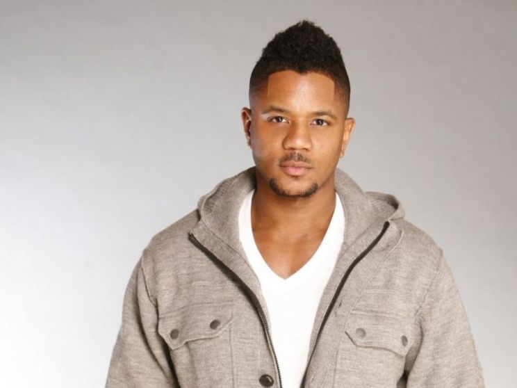 Hosea Chanchez