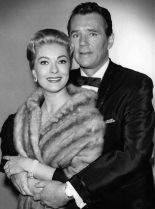 Howard Duff
