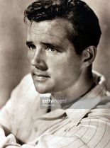 Howard Duff