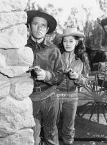 Howard Duff