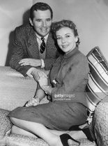 Howard Duff