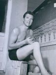 Howard Duff