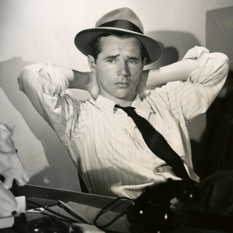 Howard Duff