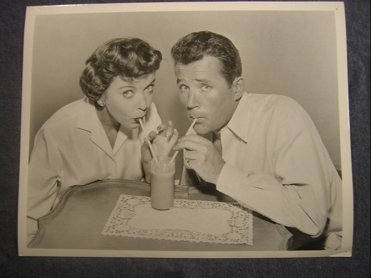 Howard Duff