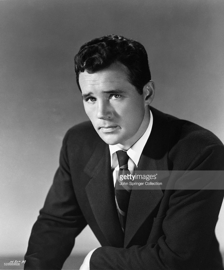 Howard Duff